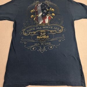 Hard Rock Cafe Chicago Navy Blue Graphic T-Shirt Small